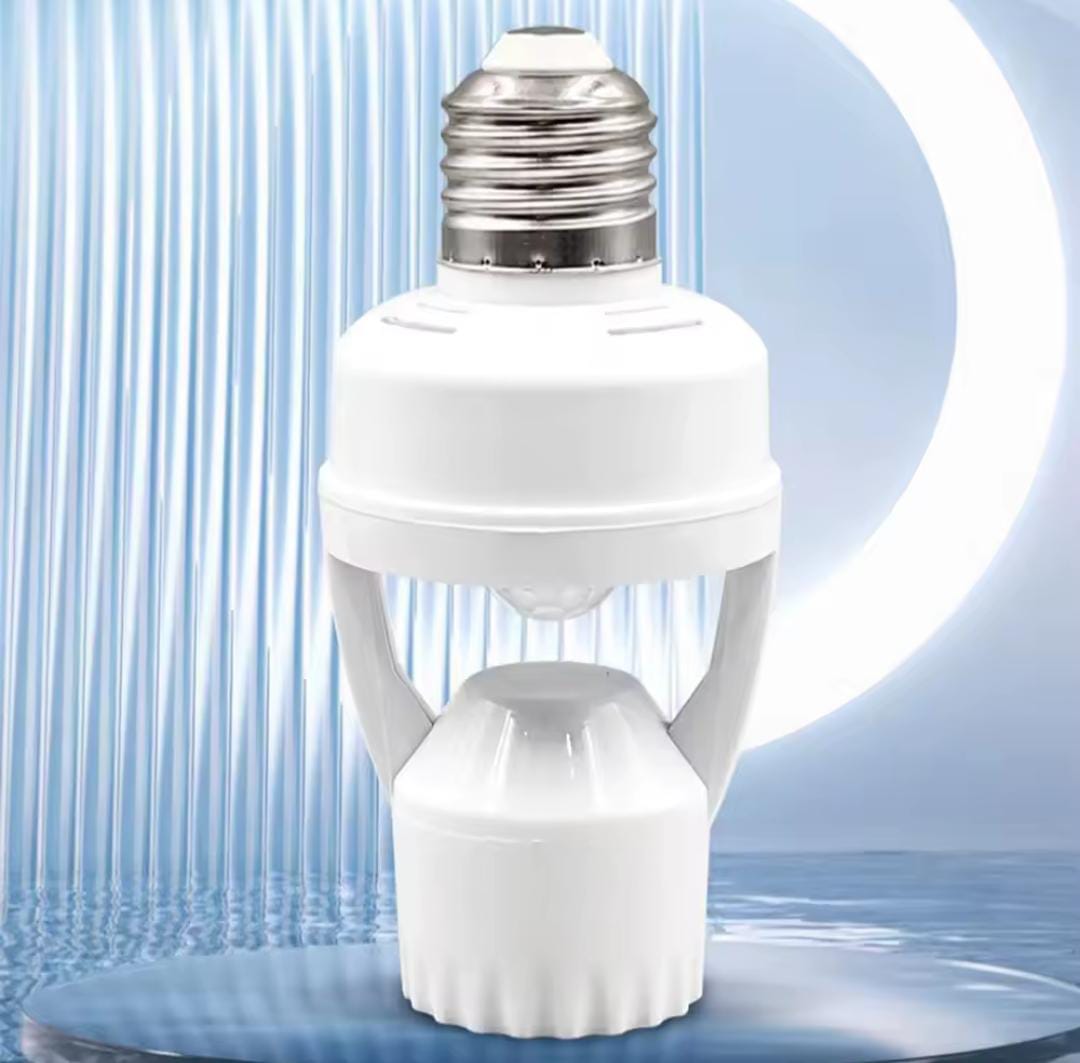 Automatic on off light holder used in hallway for hands free lighting